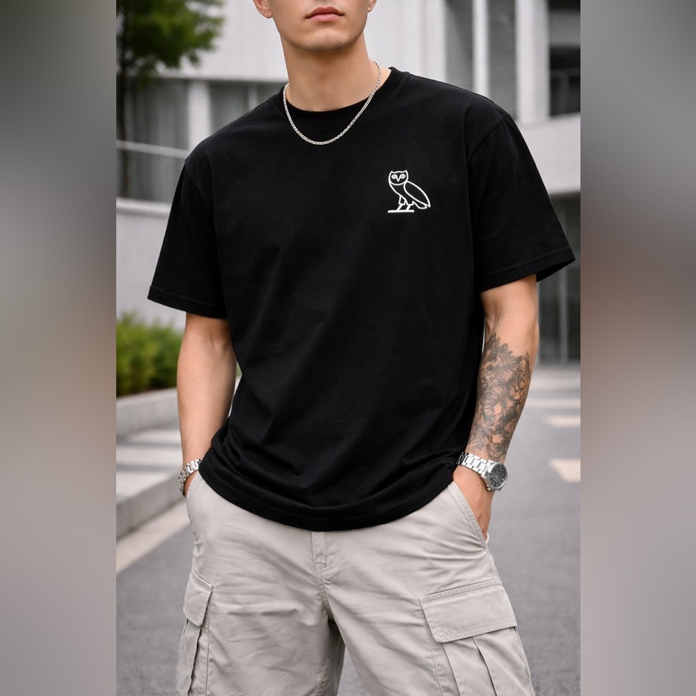 October's Very Own (OVO) black t shirt sz large gently used